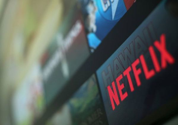 Netflix é acusada de glamorizar tráfico sexual de jovens em série