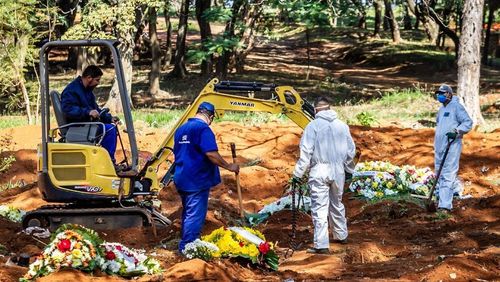 Número de mortos por coronavírus chega a um milhão em todo o mundo