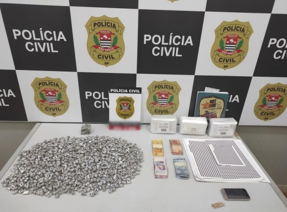 Dise detém homem com quase mil porções de maconha em Ribeirão Preto