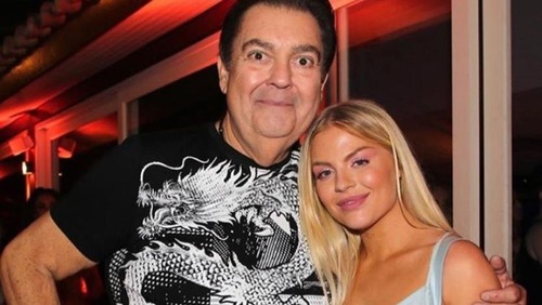 Faustão se confunde e chama Luísa Sonza de Luísa "Sonsa"