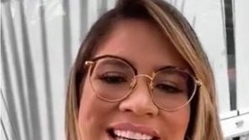 Marília Mendonça canta RBD e banda compartilha