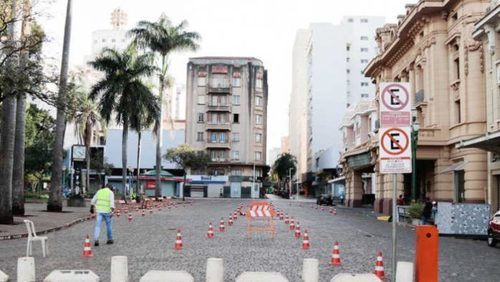 Esplanada do Pedro II reabre ‘drive thru’