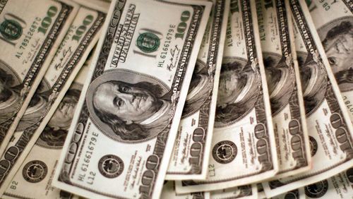 Dólar cai para R$ 5,31 com otimismo por posse de Biden