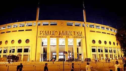 Fase vermelha não vai restringir futebol em São Paulo
