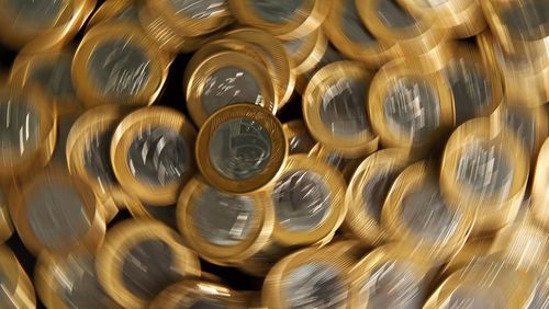 Governo propõe salário mínimo de R$ 1.147 em 2022