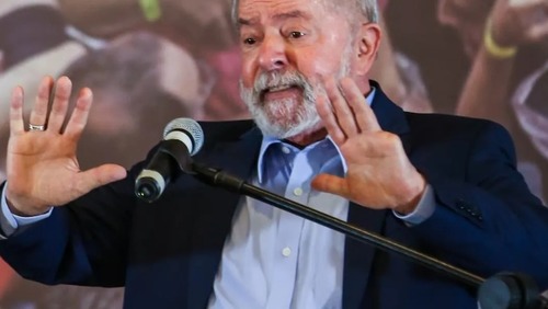 Por 8 a 3, STF anula condenações de Lula e ex-presidente fica elegível