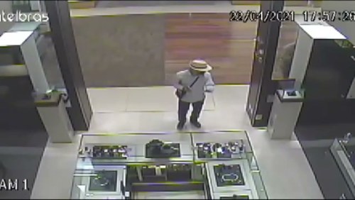 Criminosos assaltam joalheria em shopping de Ribeirão Preto