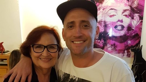 No dia das mães, Déa Lúcia fala sobre o filho Paulo Gustavo