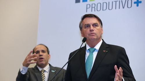 Bolsonaro pede a empresários para segurarem preço dos alimentos