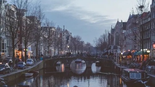 Holanda é mais um país a permitir volta de turistas brasileiros