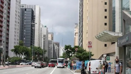 Previsão do tempo: Massa de ar seco ganha força e deve aumentar as temperaturas