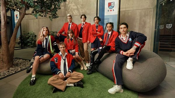 #ClubedaPipoca: Netflix revela música inédita da nova versão de 'Rebelde'