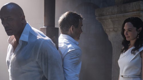 #ClubedaPipoca: ‘Alerta Vermelho’ se torna o o filme mais assistido da HISTÓRIA da Netflix