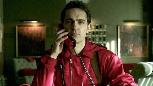 #ClubedaPipoca: Netflix confirma série derivada focada em personagem Berlim de La Casa de Papel