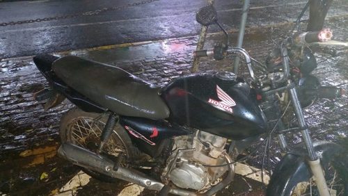 Menor é flagrado com moto furtada no Planalto Verde