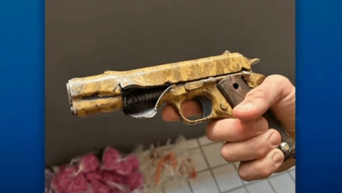 Sniper acerta pistola de criminoso que atirava contra policiais no litoral de SP