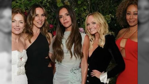 Victoria Beckham celebra 50 anos em festa com as Spice Girls