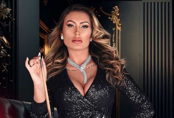 Andressa Urach choca ao mostrar rosto antes das cirurgias plásticas