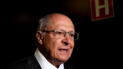 Governo cogita volta do horário de verão; Alckmin chama proposta de "boa alternativa"