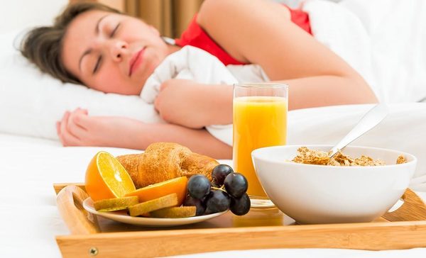 #Saúde&NutriçãoMelody:  Por que dormir e comer ajudam no desempenho esportista?