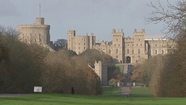 Ladrões invadem Palácio de Windsor e roubam veículos da família real britânica