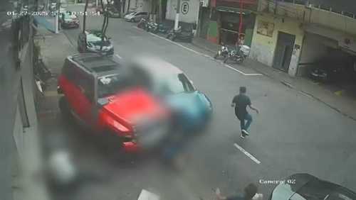 Motorista que atropelou sete pessoas na Liberdade, em SP, estava com a carteira vencida