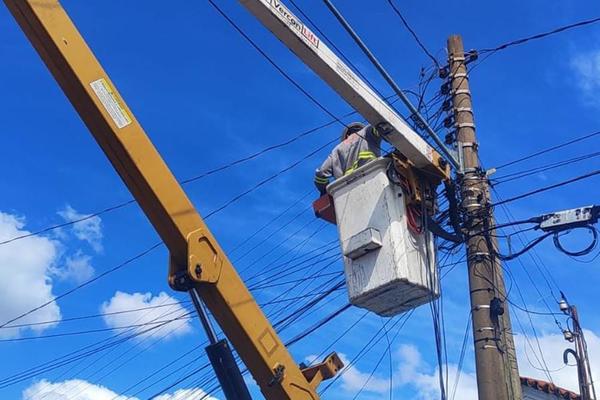 Modernização do parque de iluminação pública é iniciada na região Norte de Ribeirão Preto