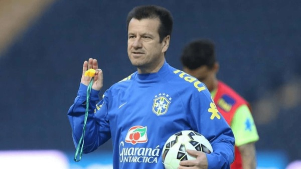 Dunga é o convidado do Galvão e Amigos desta segunda-feira (5)
