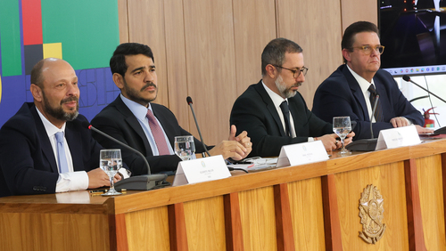 INSS: aposentados podem indicar descontos indevidos a partir do dia 14