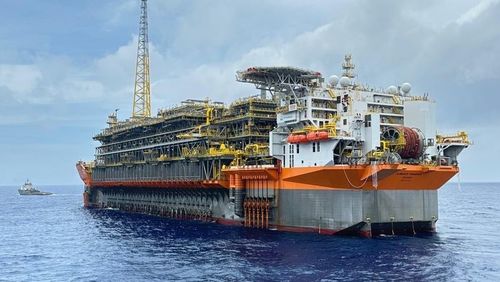Petrobras descobre óleo de qualidade na Bacia de Santos