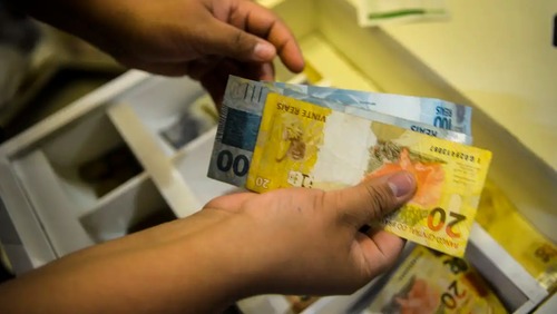 Zanin dá mais dois anos para adesão a acordo de perdas inflacionárias