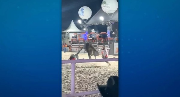 Vídeo: peão fica preso em touro e é arrastado em rodeio no interior de SP