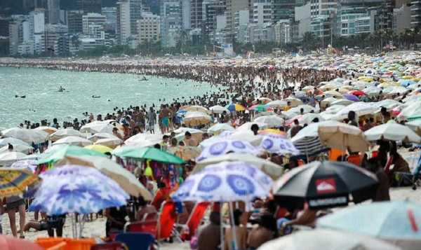 Veja o que o decreto da Prefeitura do Rio vai proibir nas praias cariocas