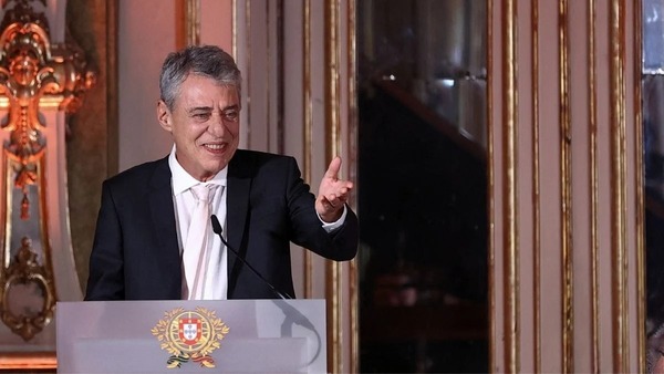 Entenda a hidrocefalia normobárica, causa da cirurgia de Chico Buarque