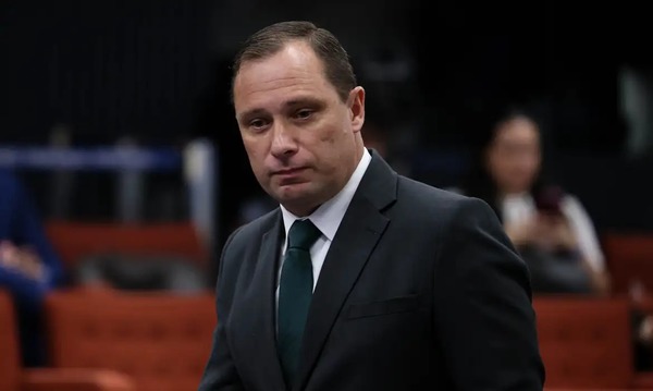 Cid é primeiro a depor em audiência para ouvir réus da trama golpista