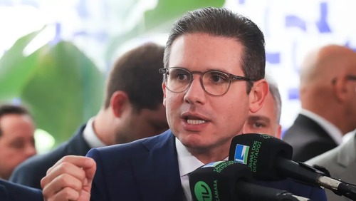 Motta diz que vai levar ao plenário perda do mandato de Carla Zambelli
