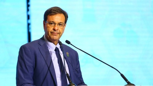 PF prende ex-ministro Gilson Machado por tentar emitir passaporte português a Cid