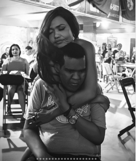 Gaby Amarantos comove ao anunciar morte do irmão