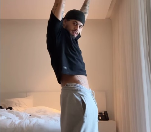 Zé Felipe provoca João Guilherme após comprar camiseta cropped