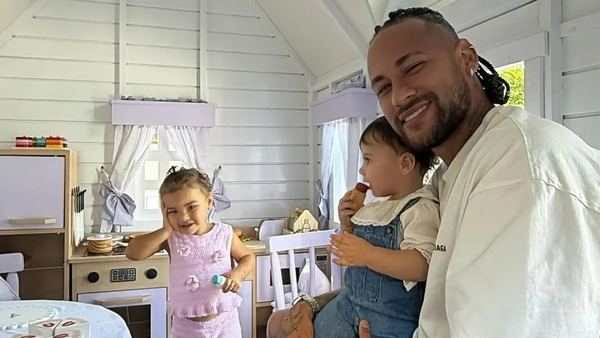 Filha caçula de Neymar é alvo de ataques nas redes sociais e mãe toma decisão drástica