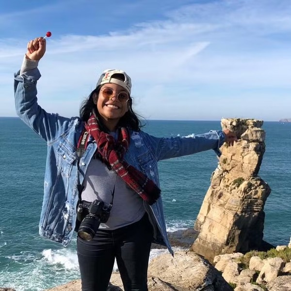 Morre Juliana Marins, brasileira que caiu em encosta de vulcão na Indonésia