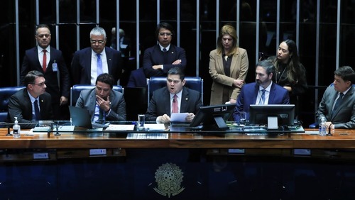 Senado aprova aumento do número de deputados federais para 531