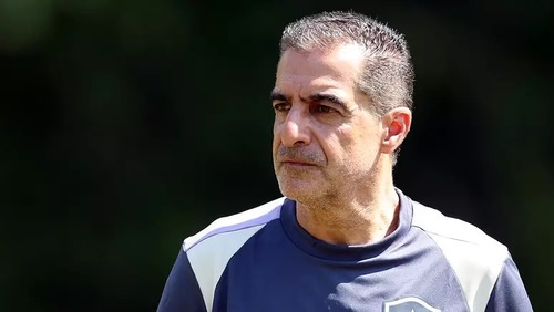 Botafogo anuncia demissão do técnico Renato Paiva; auxiliares deixam clube
