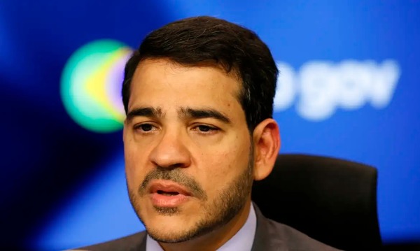 AGU vai ao STF para reverter derrubada de decreto do IOF