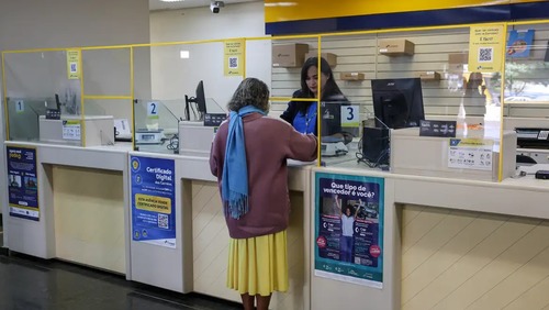 Correios atendem 1,3 milhão de aposentados sobre débitos indevidos