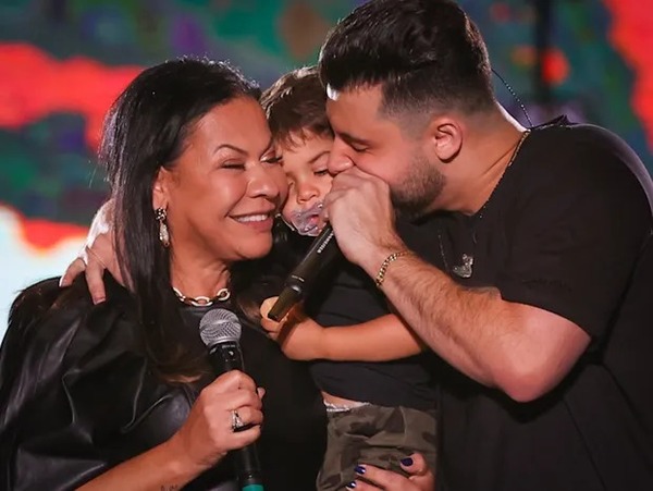 Murilo Huff ganha guarda provisória do filho 