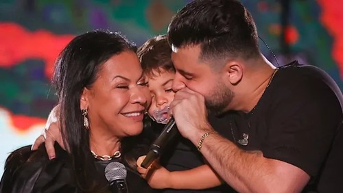 Murilo Huff ganha guarda provisória do filho