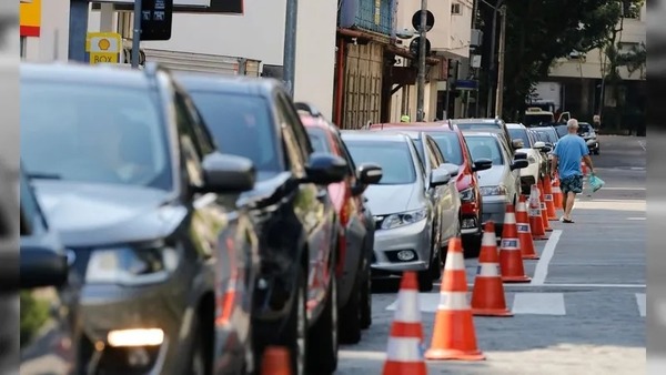 Detran-SP anuncia calendário oficial do licenciamento 2025; veja datas de pagamentos
