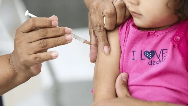 Quais vacinas todo bebê precisa tomar? Veja o que diz o calendário nacional