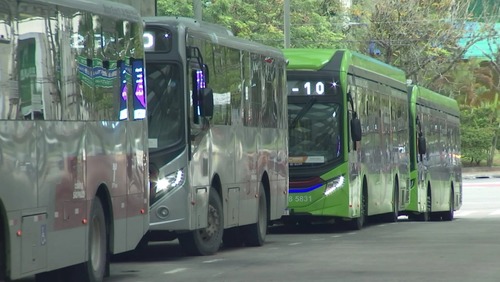 Delegado comenta ataques a ônibus no litoral de São Paulo: 'Ação orquestrada'